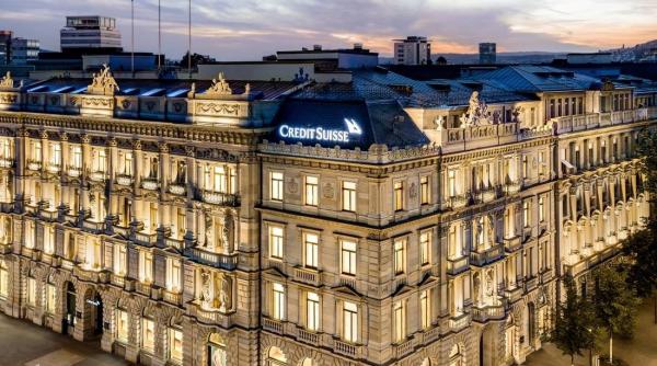 UBS va revizui conducerea Credit Suisse 