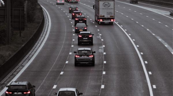 Noi reguli de stabilire a taxelor de drum. Ce se întâmplă cu rovinieta