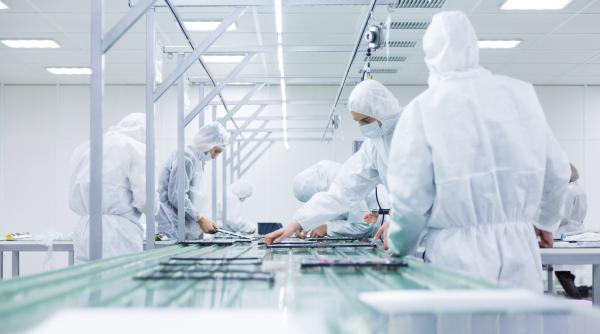 Termenii contractului pentru vaccinuri COVID-19 vor fi modificați  