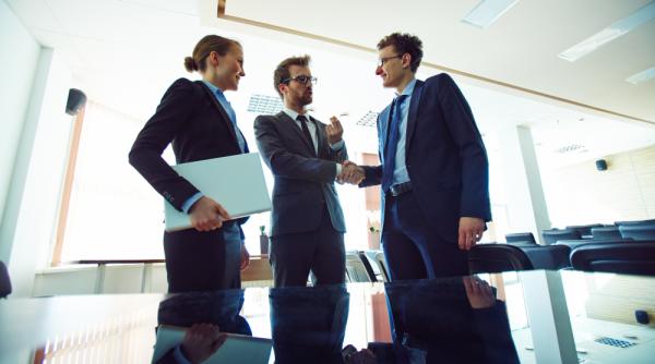 INS. Oarecare optimism în tendințele de evoluție a activității economice în perioada mai - iunie 2023