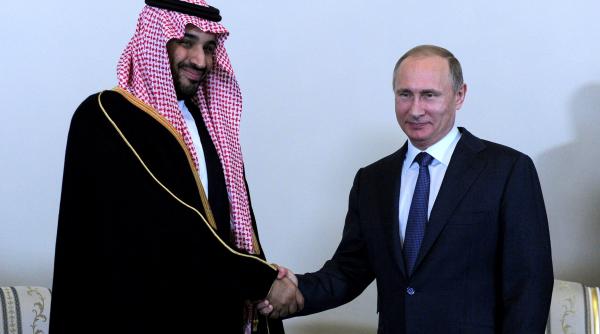 Prințul moștenitor saudit și Putin laudă cooperarea din OPEC+