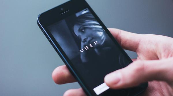 Modificări privind drepturile muncitorilor din economia informală. Reacţia grupului din care fac parte Uber, Bolt şi Glovo