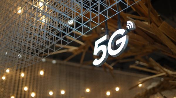 Tehnologia 5G, accesibilă pentru peste 730.000 de români
