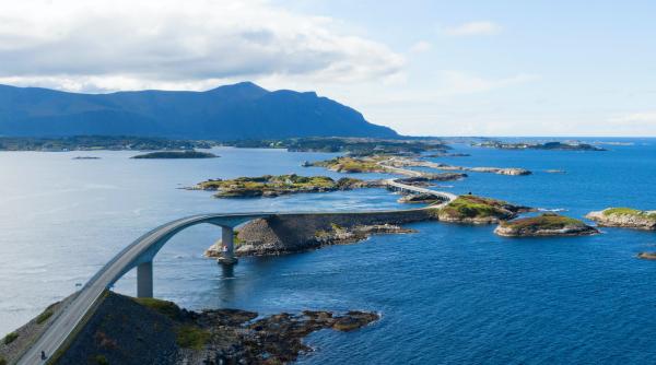 Norvegia cheamă la exploatarea zăcămintelor ei de minerale