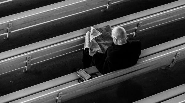 Știrile dimineții. Reforma pensiilor speciale scoate magistrații în stradă, ieftinirea alimentelor, chiriile cresc