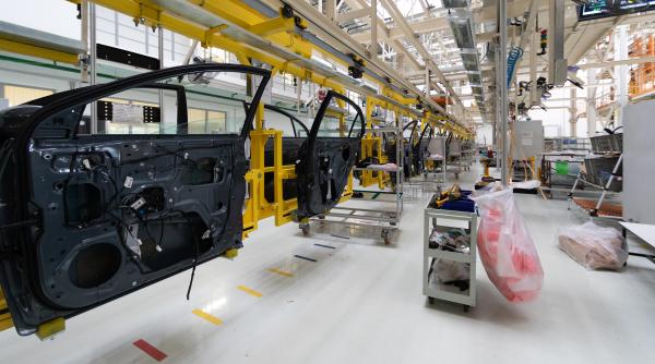 Rusia a ajutat China să devină lider mondial la exportul de autoturisme