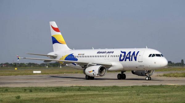 Compania Dan Air ar putea să nu mai opereze pe aeroportul din Brașov