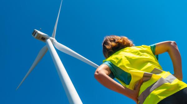 Italia, plan pentru ca majoritatea energiei să fie produsă din surse regenerabile, până în 2030