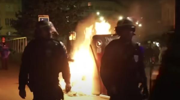 Costul revoltelor de la Paris, evaluate de asigurători