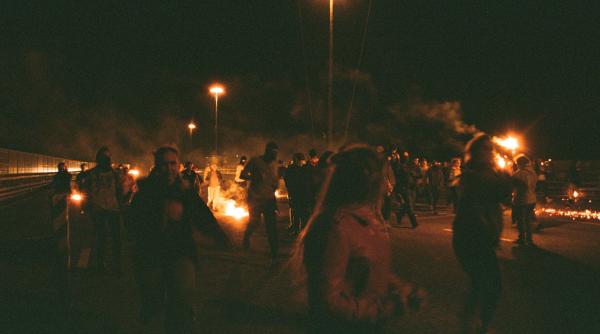 Notă de plată uriaşă după protestele din Franța. Aproape 1.000 de bănci şi magazine atacate