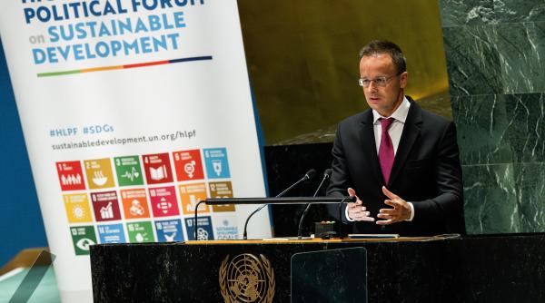 Ministrul ungar de Externe: Sugestia ca BMW să investească în România în loc de Ungaria este ridicolă