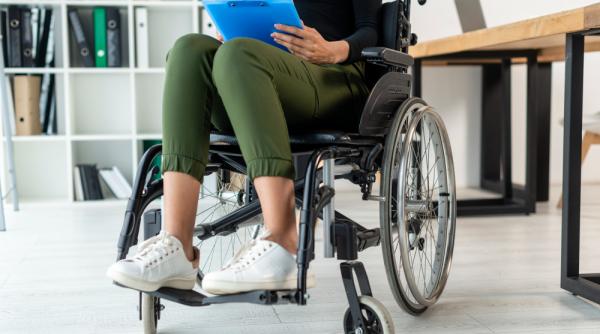 Pensia de invaliditate. Procedura și condițiile de acordare