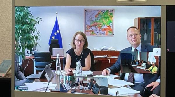 Creşterea pensiilor mici, pusă pe masa Comisiei Europene. Ce s-a decis