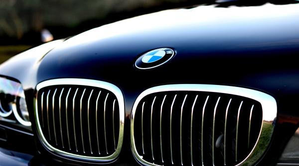 Modelele electrice BMW sporesc vânzările constructorului auto german