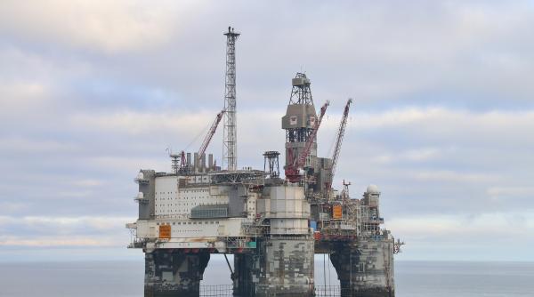 Norvegia are 170 miliarde $ proveniți din petrol și gaze. Ce ar putea face cu banii 