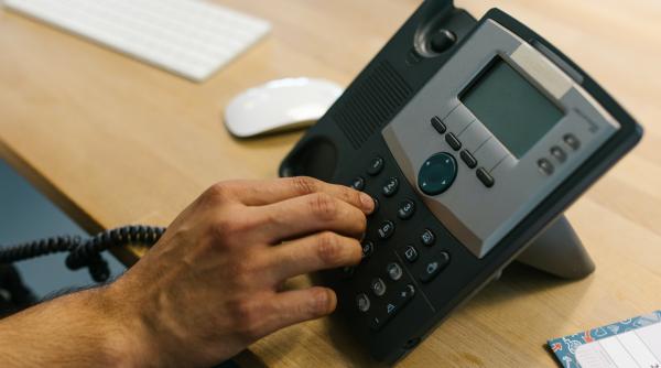 Amendă record aplicată de o instituție americană în urma unor apeluri frauduloase