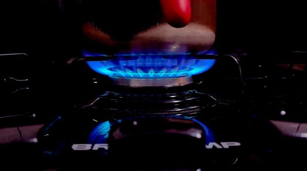 Dumitru Chisăliţă (AEI): Eliminarea plafonării preţului gazelor va aduce o creștere instantanee a facturilor chiar şi cu 119%