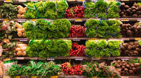 Încep lucrările la primele şase centre de colectare legume-fructe, realizate prin Casa Unirea