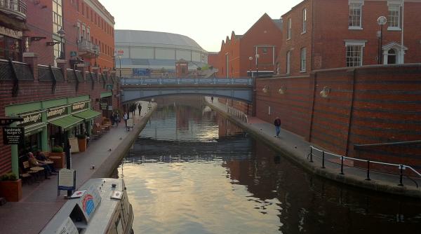 Birmingham, al doilea cel mai mare oraș din Marea Britanie, şi-a declarat falimentul