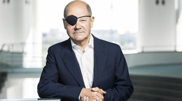 Olaf Scholz așteaptă glumele pe seama sa iar Internetul a recționat pe măsură