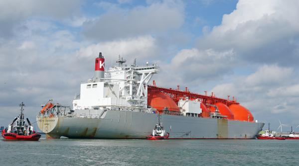 Recul dezastruos din cauza trecerii Europei la GNL