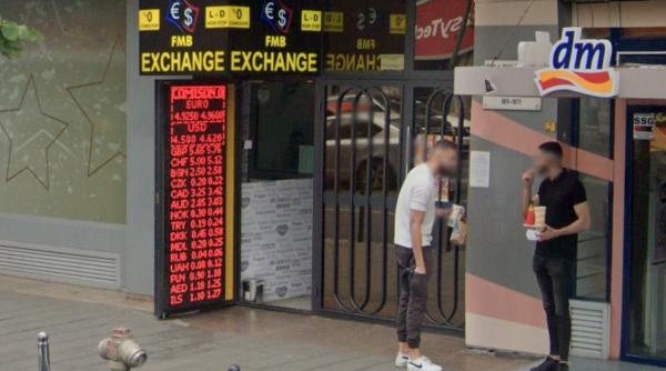 Curs valutar BNR. Leul a înregistrat evoluții mixte față de euro și dolar. Prețul aurului a crescut