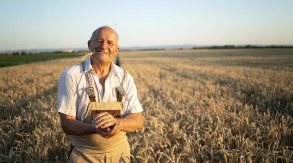 CEC Bank lansează un nou produs destinat fermierilor 