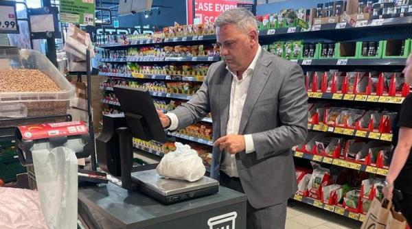 Florin Barbu, ministrul Agriculturii, anunțurile zilei pentru fermieri. Ce se întâmplă cu măsura de limitare a adaosului comercial la alimentele de bază