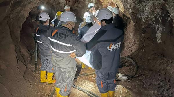 Grevă la una dintre cele mai importante mine de polimetale din România