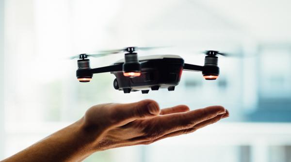 Prinde drona! 57 de companii, invitate de NATO să scape lumea de acest pericol 