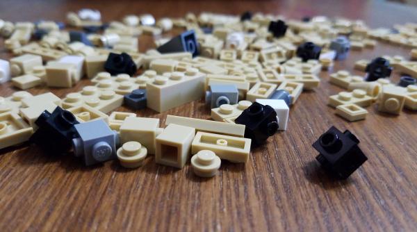 Lego nu va folosi materiale reciclate pentru producția jucăriilor. De ce plasticul rămâne varianta cea mai bună