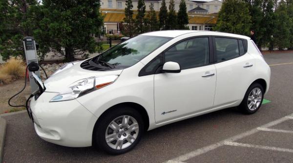 Nissan se angajează să producă numai mașini electrice începând cu 2030, pentru piața europeană