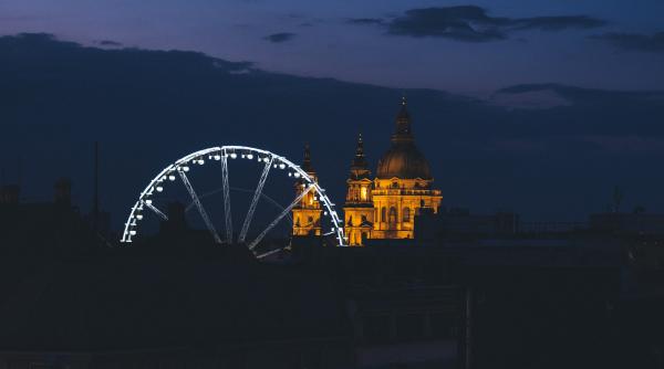 Instituțiile din Ungaria, obligate să se păzească cu drone