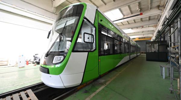Preţul tramvaielor Astra pentru Capitală ar putea creşte la un miliard de lei