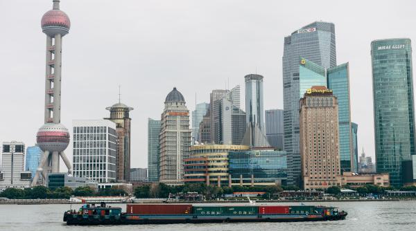 Prețul locuințelor din China a scăzut cu 17% în timpul "Săptămânii de Aur"