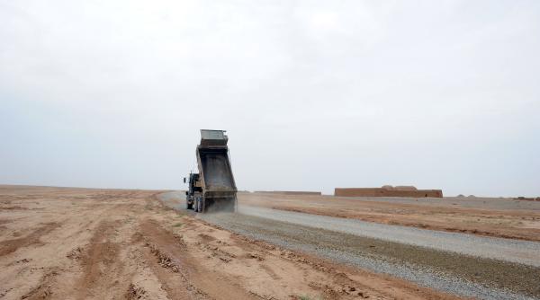 Talibanii se alătură uriașei inițiative a Chinei ”Drumul mătăsii”