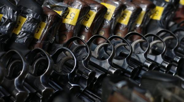 Cum stimulează conflictele din Ucraina și Orientul Mijlociu profiturile producătorilor de armament