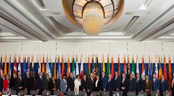 Liderii COP28 vor triplarea cantităţii de energie regenerabilă până la finalul deceniului