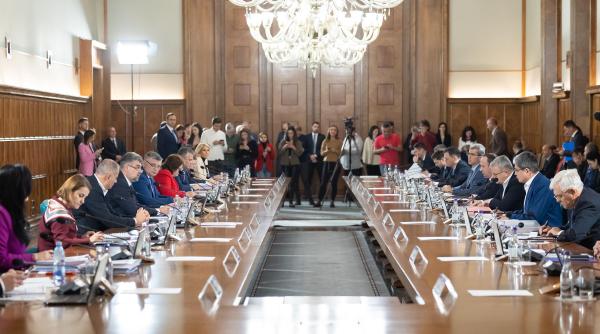 Noua lege a pensiilor a fost adoptată. Sinteza modificărilor: tipuri de pensie, vârstă, vechime, majorare, stagii cotizare