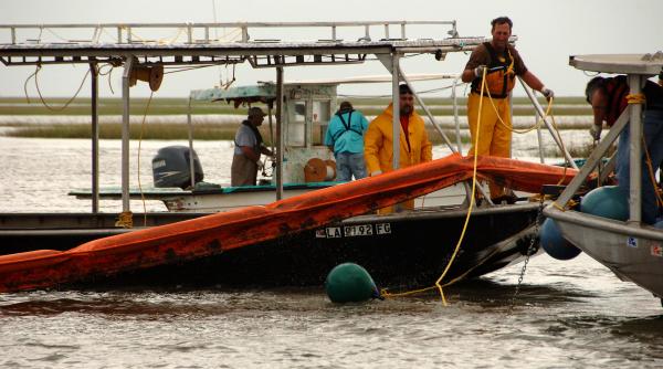 26.000 de barili de petrol, deversați în Golful Mexic. Cea mai mare catastrofă ecologică de la Deepwater Horizon