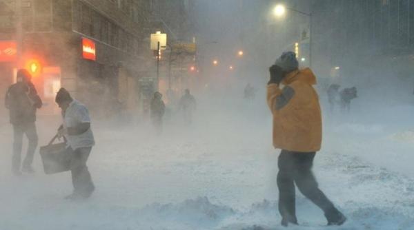 Meteo. Weekend cu viscol, ploi și vânt puternic. Unde va ninge