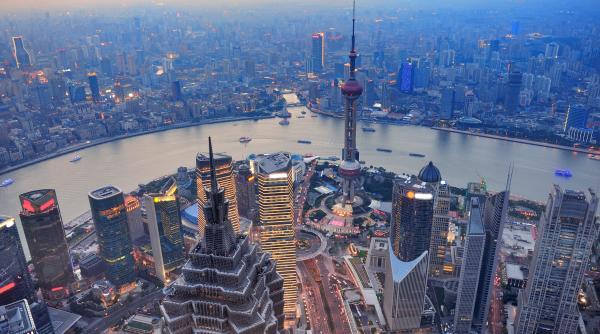 China pune în funcțiune o centrală nucleară revoluționară