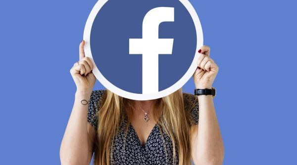 Facebook oprește conversațiile dintre Instagram și Messenger