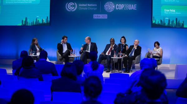 Summitul COP28 intră în prelungiri pentru stabilirea unui acord pentru mediu la nivel global