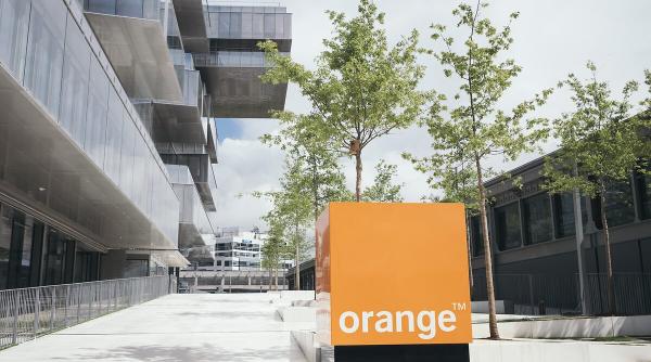 Orange preia complet fosta Telekom. Statul român mai are 20% din fosta companie de telefonie de stat