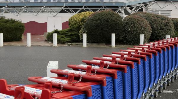 Reuters: Carrefour anunță că nu va mai comercializa produse precum Pepsi, Lay's sau 7up în Franţa, din cauza scumpirilor