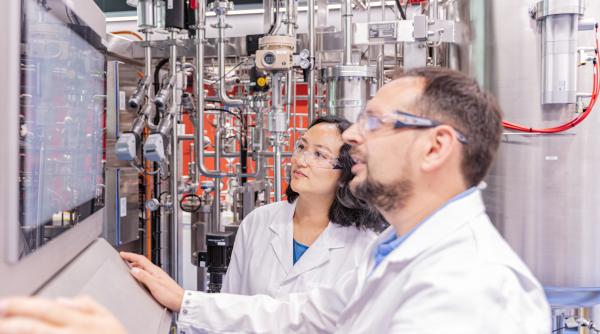 Compania Novartis revendică un succes clinic împotriva leucemiei