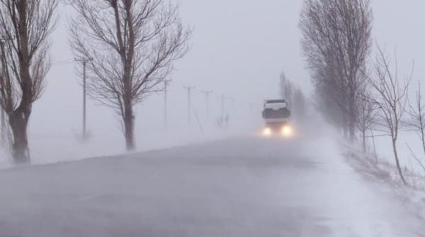 Avertizare de vreme rea! Cod galben de ger, viscol și ninsori