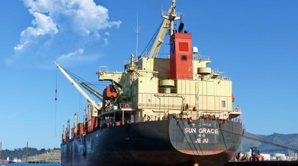 Comerțul mondial a scăzut ca urmare a conflictelor armate din Marea Roșie