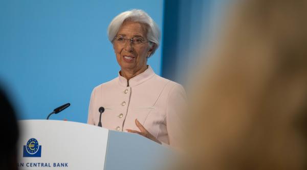 Şefa BCE dă semnalul unei posibile reduceri a dobânzilor din vară